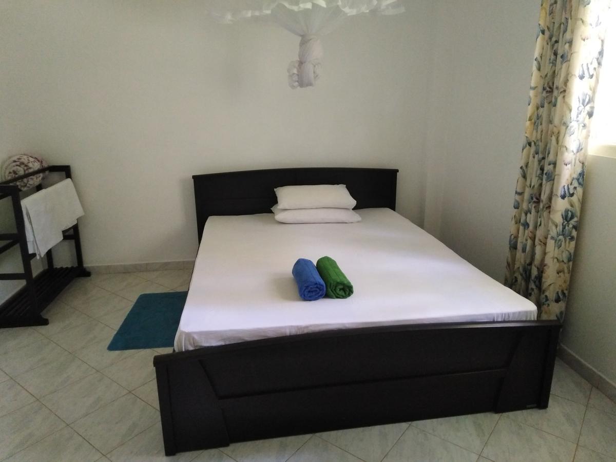Anusha Apartment 15 Homestay Galle Bagian luar foto